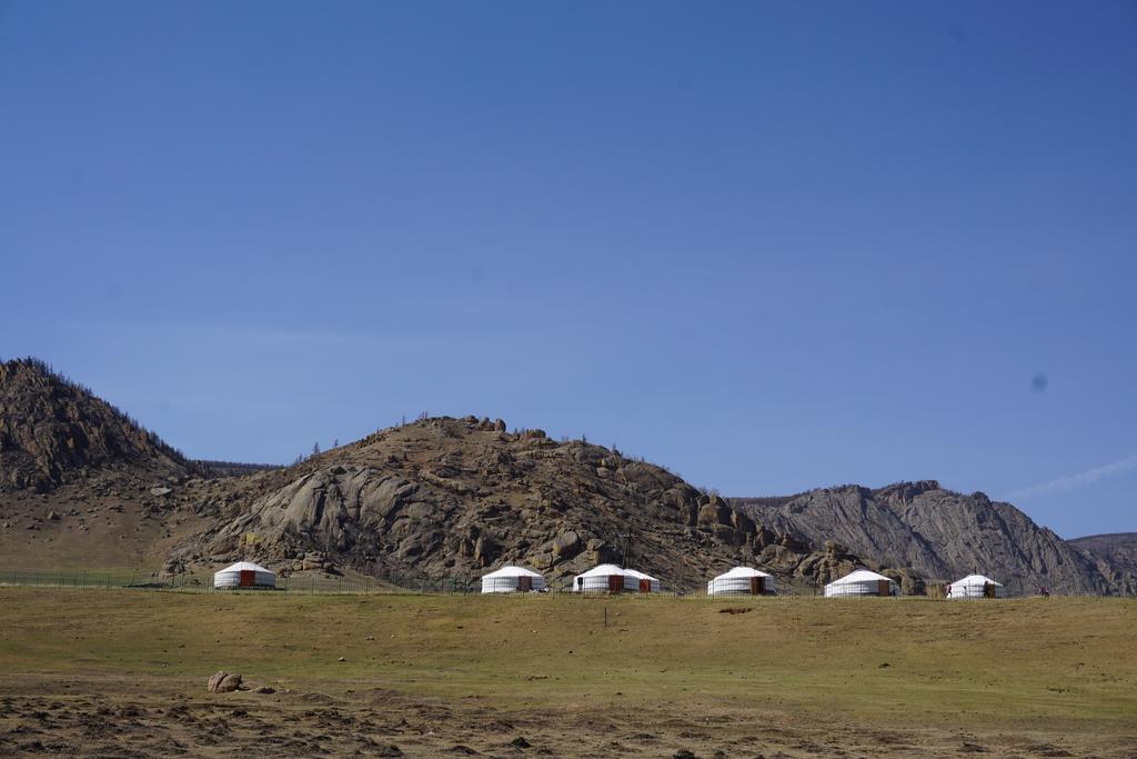 My Mongolia Eco Ger Camp Hotel Nalayh Екстериор снимка