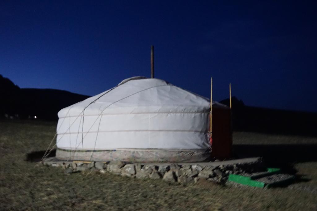My Mongolia Eco Ger Camp Hotel Nalayh Екстериор снимка
