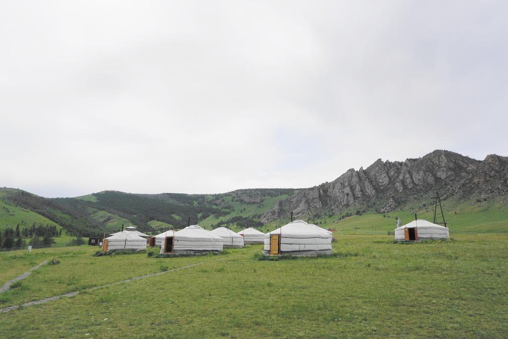 My Mongolia Eco Ger Camp Hotel Nalayh Екстериор снимка
