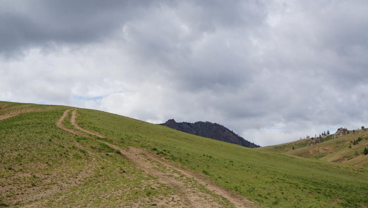 My Mongolia Eco Ger Camp Hotel Nalayh Екстериор снимка